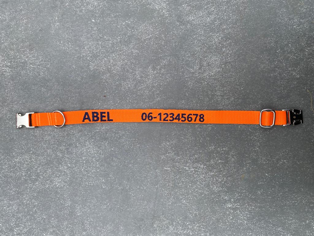 Halsband met naam oranje